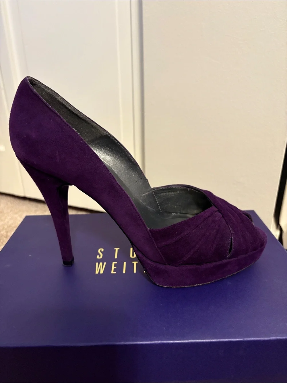 Stuart Weitzman Eggplant Purple Suede Peep-Toe Heels Women 8 - Picture 6 of 13
